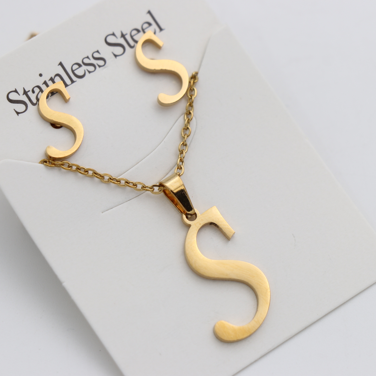 نیم ست حرف S